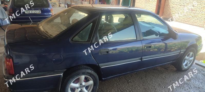 Opel Vectra 1993 - 35 000 TMT - Sakar - img 2