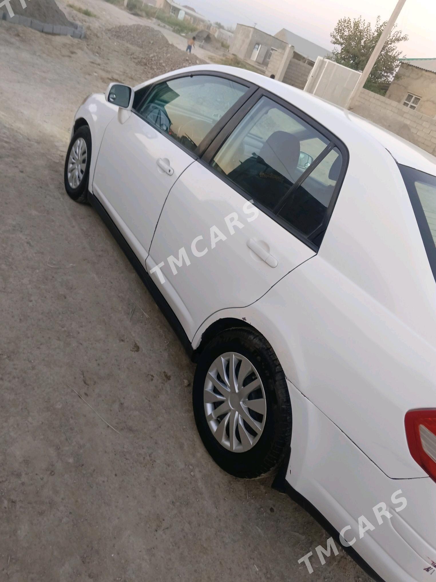 Nissan Versa 2009 - 100 000 TMT - Ак-Бугдайский этрап - img 2