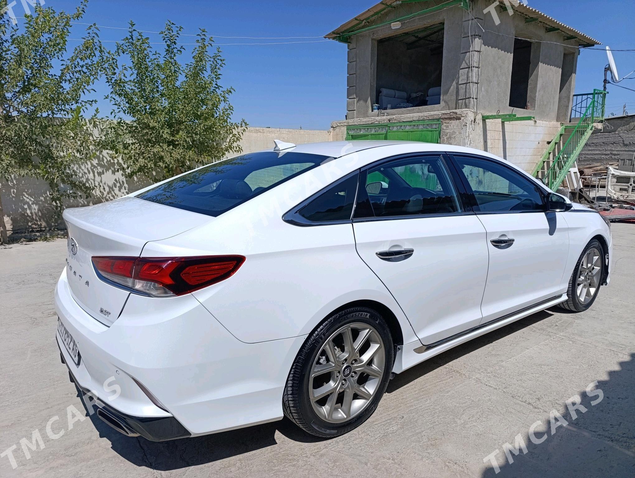 Hyundai Sonata 2018 - 210 000 TMT - Бузмеин - img 6