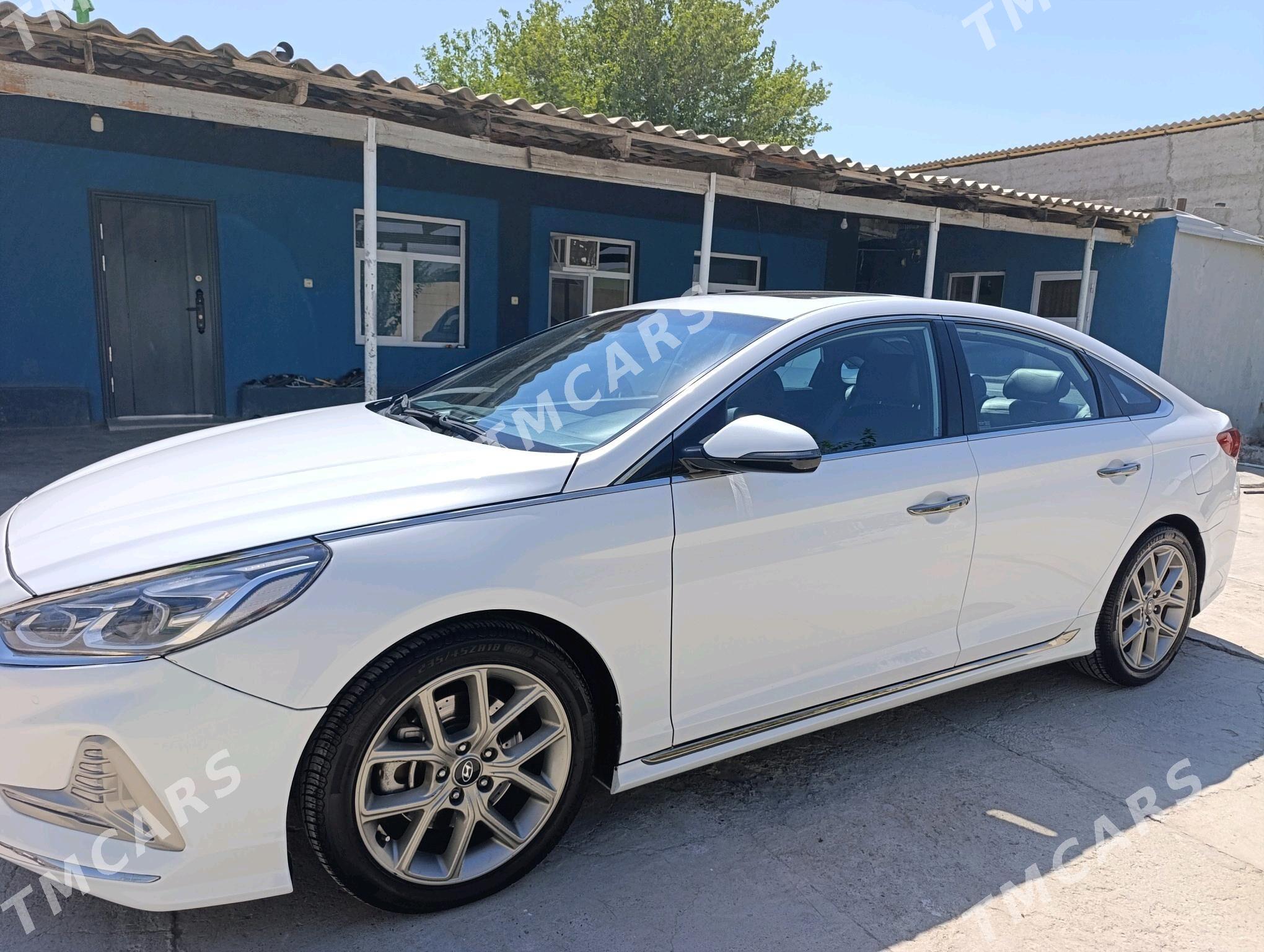 Hyundai Sonata 2018 - 210 000 TMT - Бузмеин - img 5