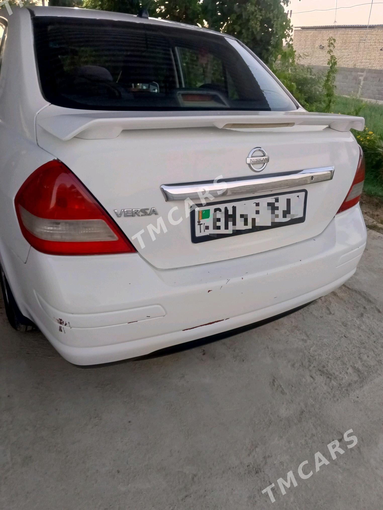 Nissan Versa 2009 - 100 000 TMT - Ак-Бугдайский этрап - img 8