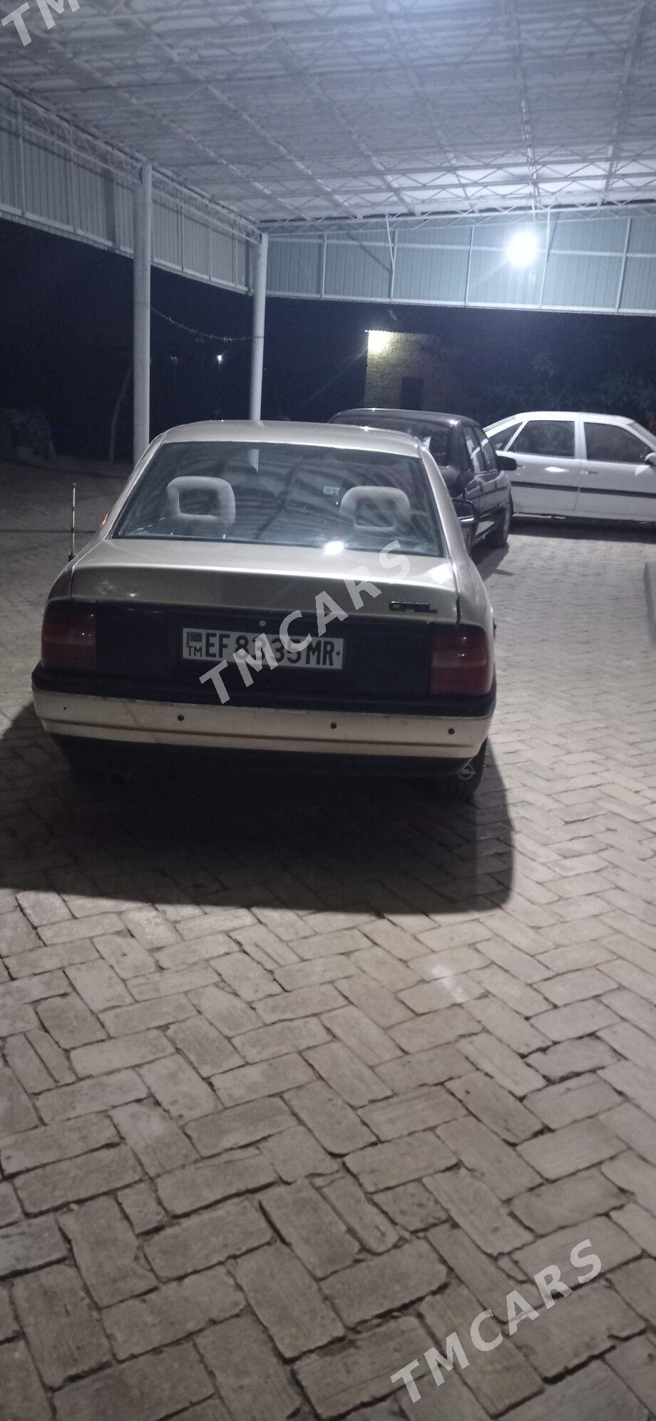Opel Vectra 1991 - 25 000 TMT - Байрамали - img 4