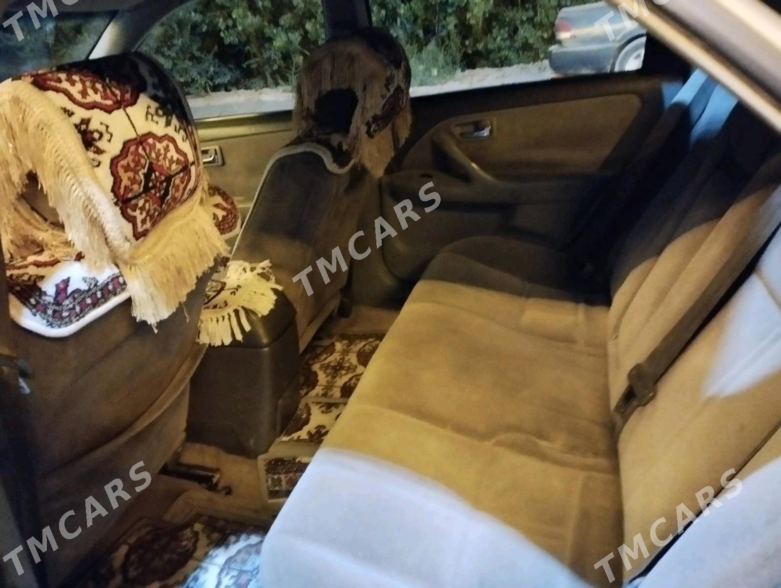 Toyota Camry 2000 - 130 000 TMT - Гороглы (Тагта) - img 8