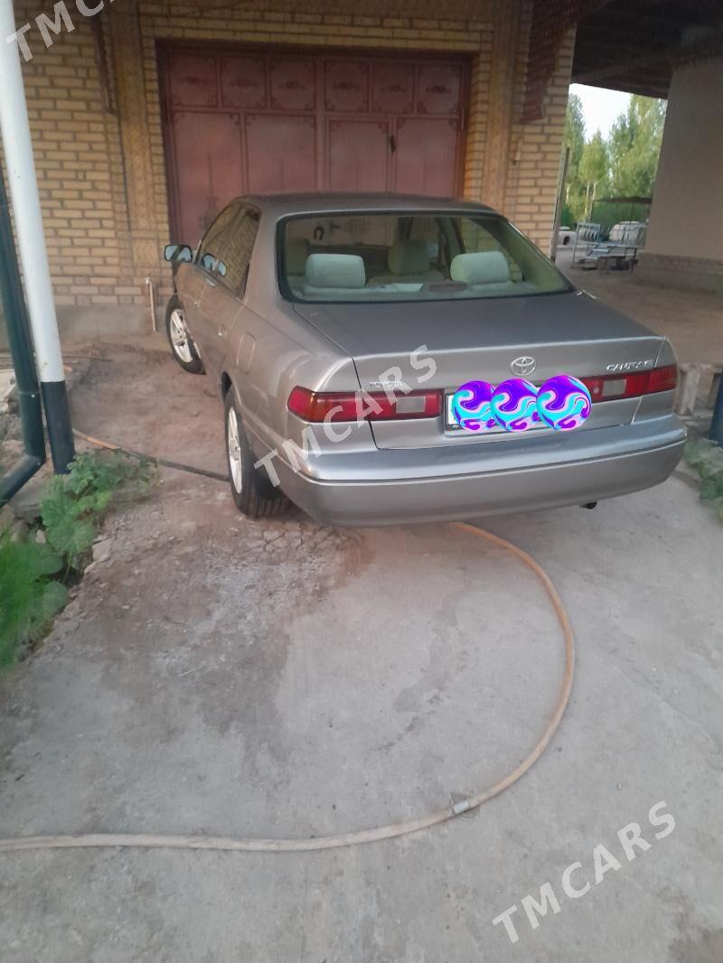 Toyota Camry 1999 - 125 000 TMT - Köneürgenç - img 2