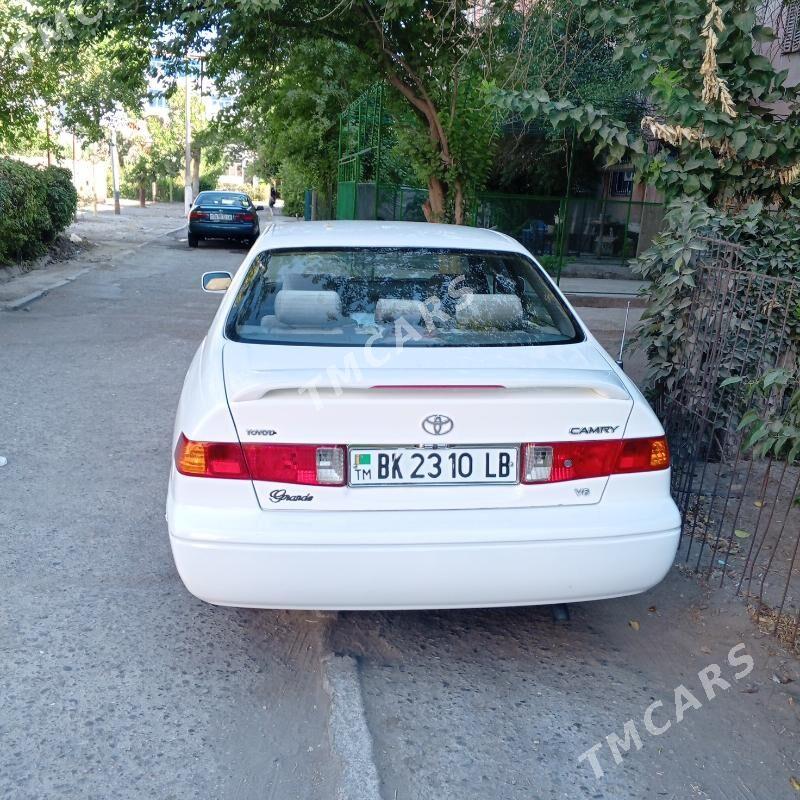 Toyota Camry 2001 - 132 000 TMT - Туркменабат - img 2