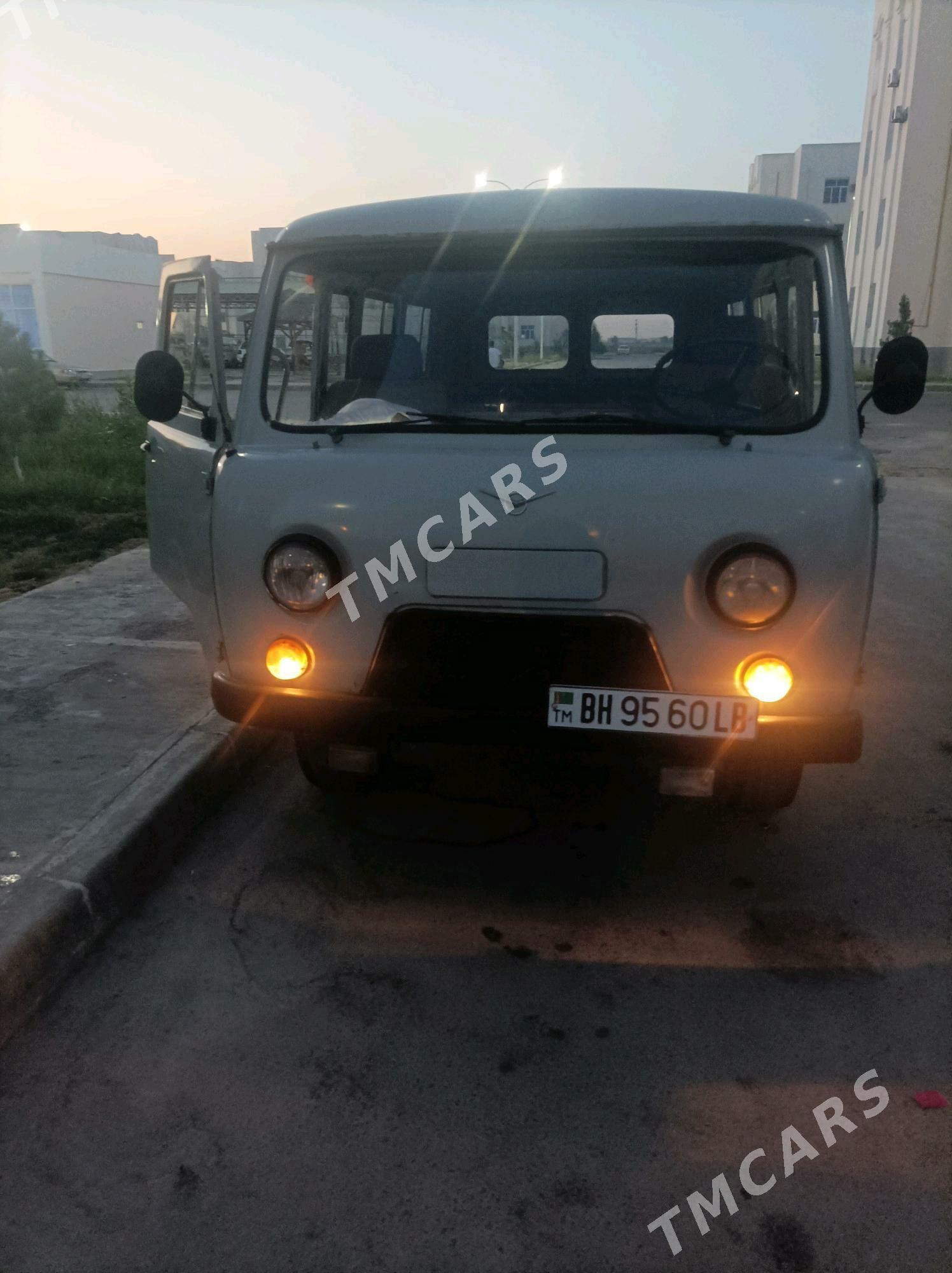UAZ 2206 2000 - 25 000 TMT - Туркменабат - img 3