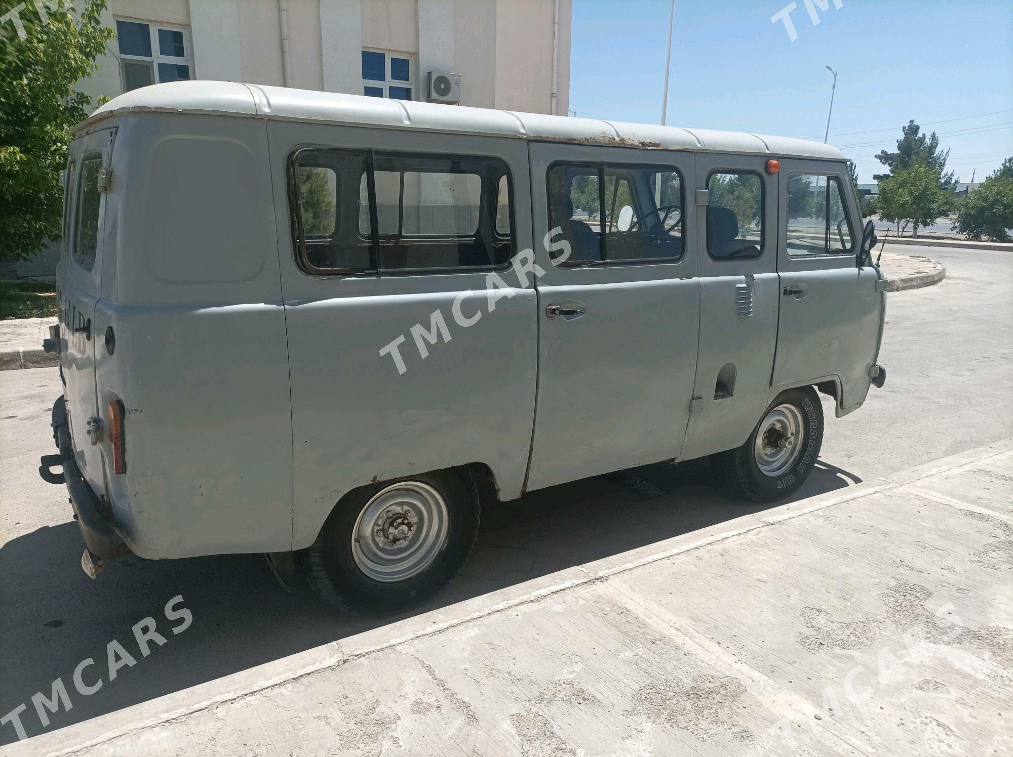 UAZ 2206 2000 - 25 000 TMT - Туркменабат - img 2