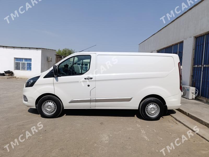 Toyota Hiace 2020 - 320 000 TMT - Туркменбаши - img 5