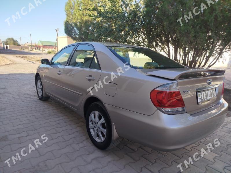 Toyota Camry 2004 - 168 000 TMT - Кёнеургенч - img 5