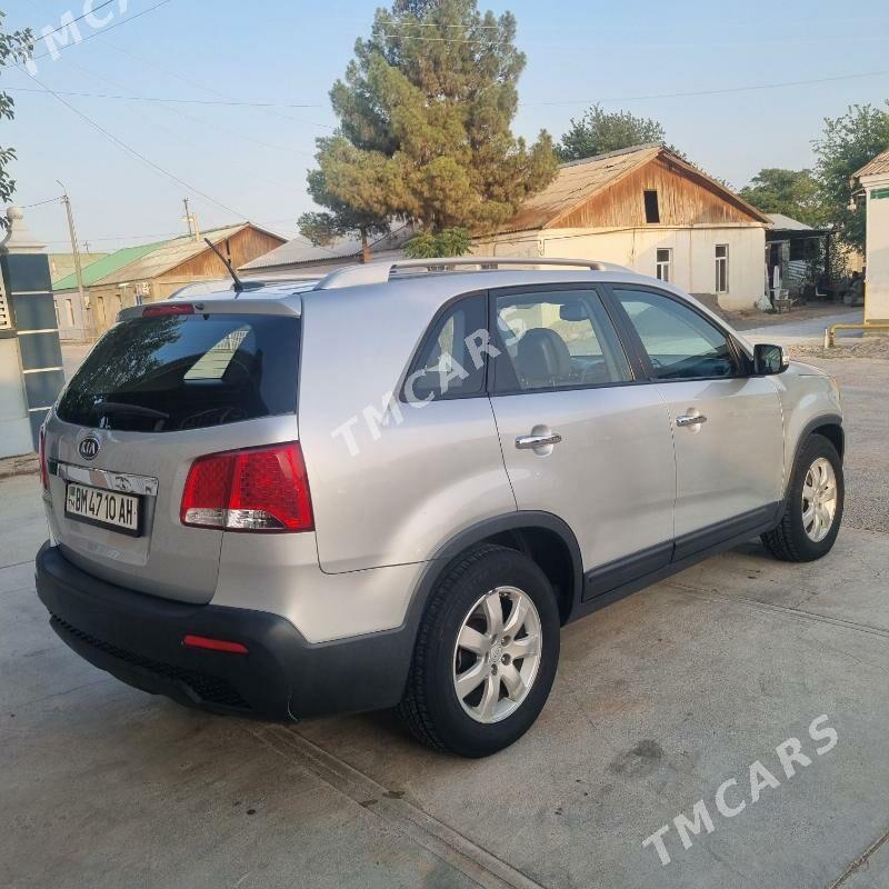 Kia Sorento 2011 - 180 000 TMT - Анев - img 4