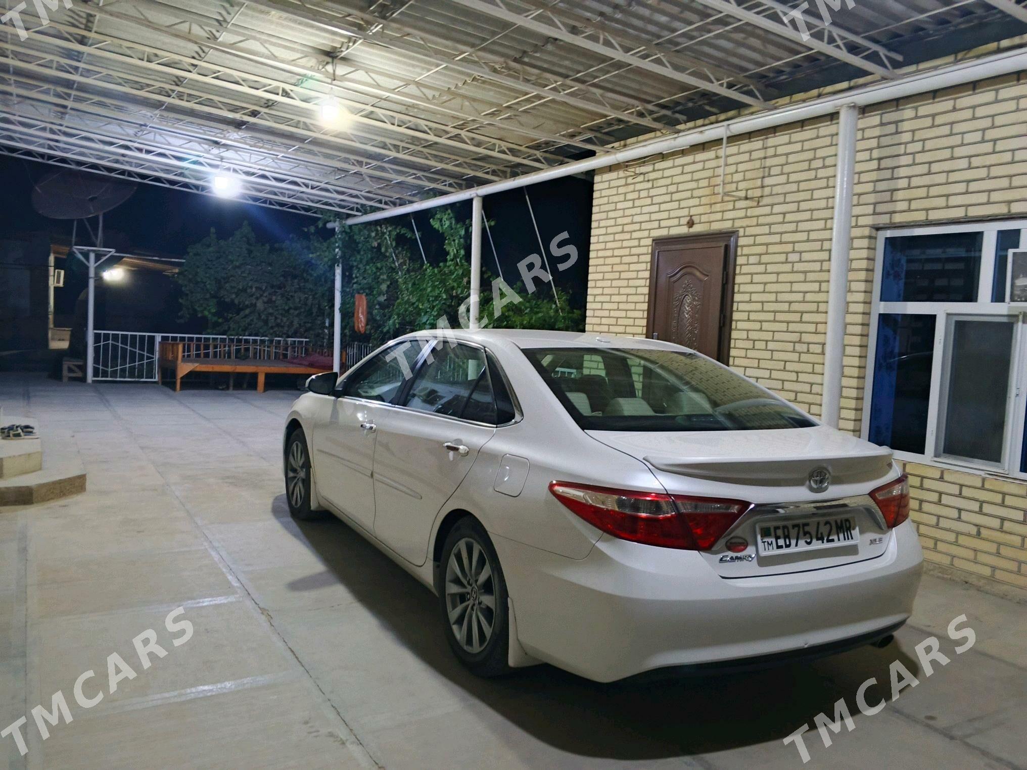 Toyota Camry 2017 - 292 000 TMT - Мары - img 3