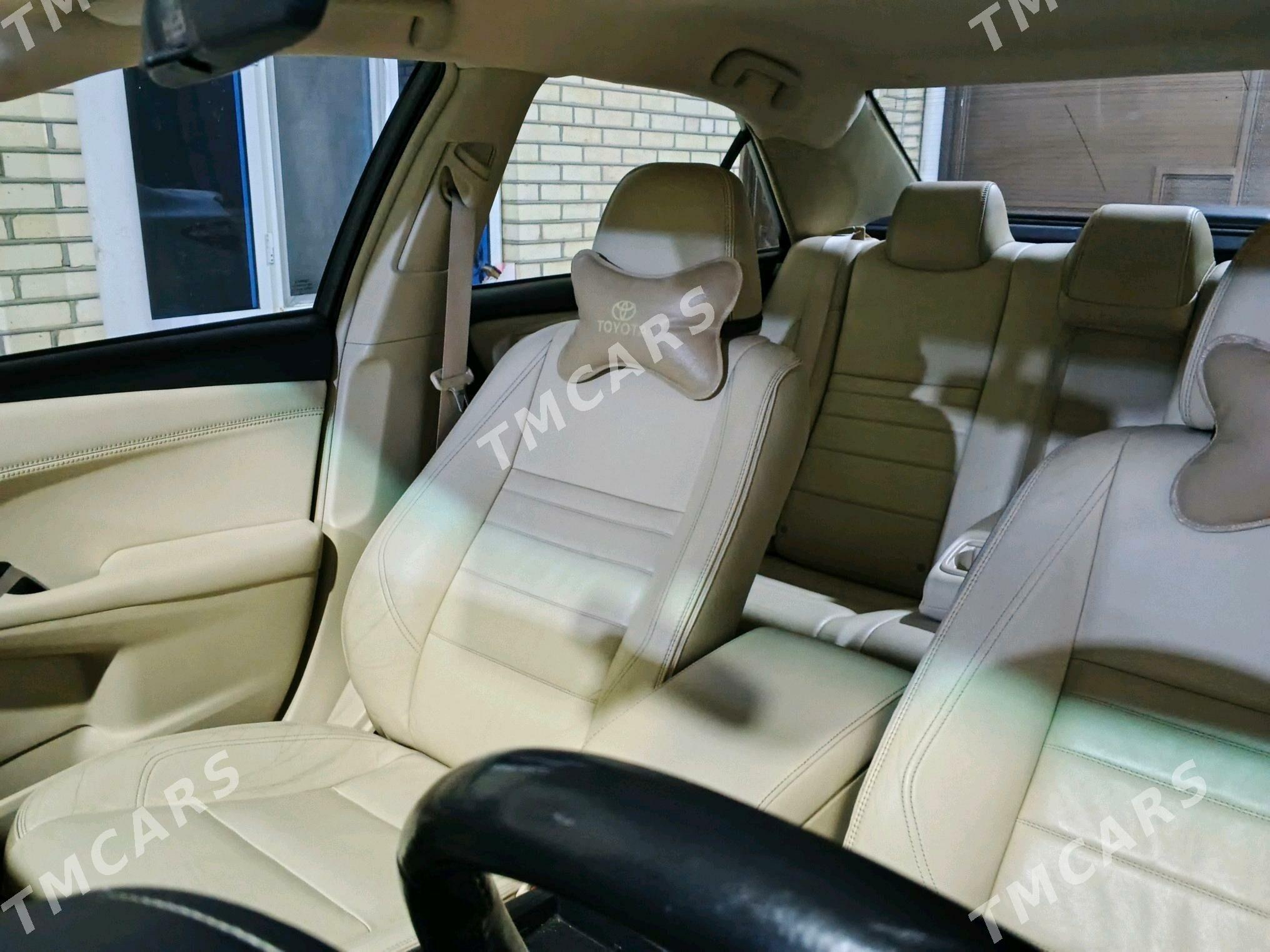 Toyota Camry 2017 - 292 000 TMT - Мары - img 5