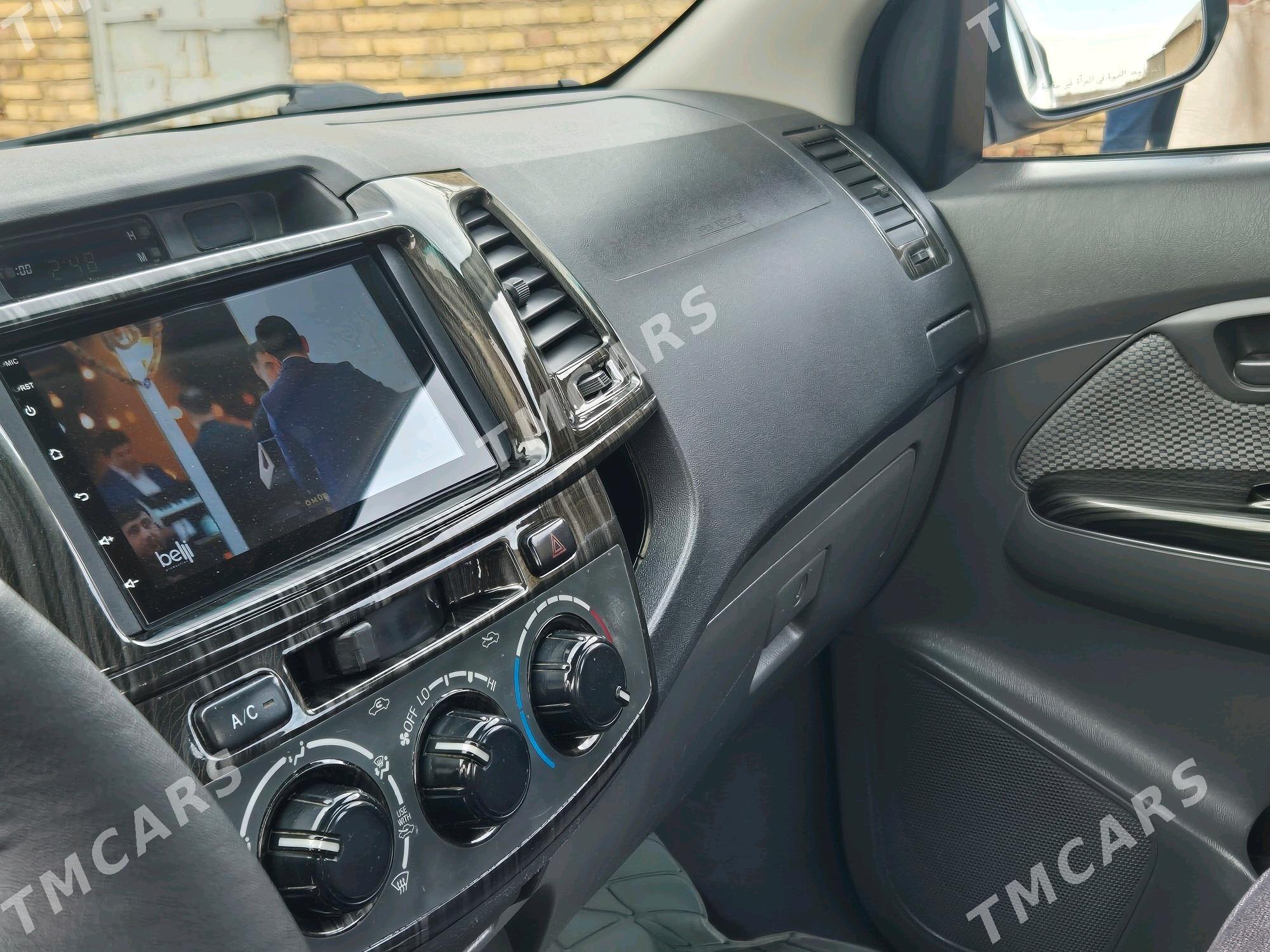 Toyota Hilux 2011 - 432 000 TMT - Sarahs - img 2