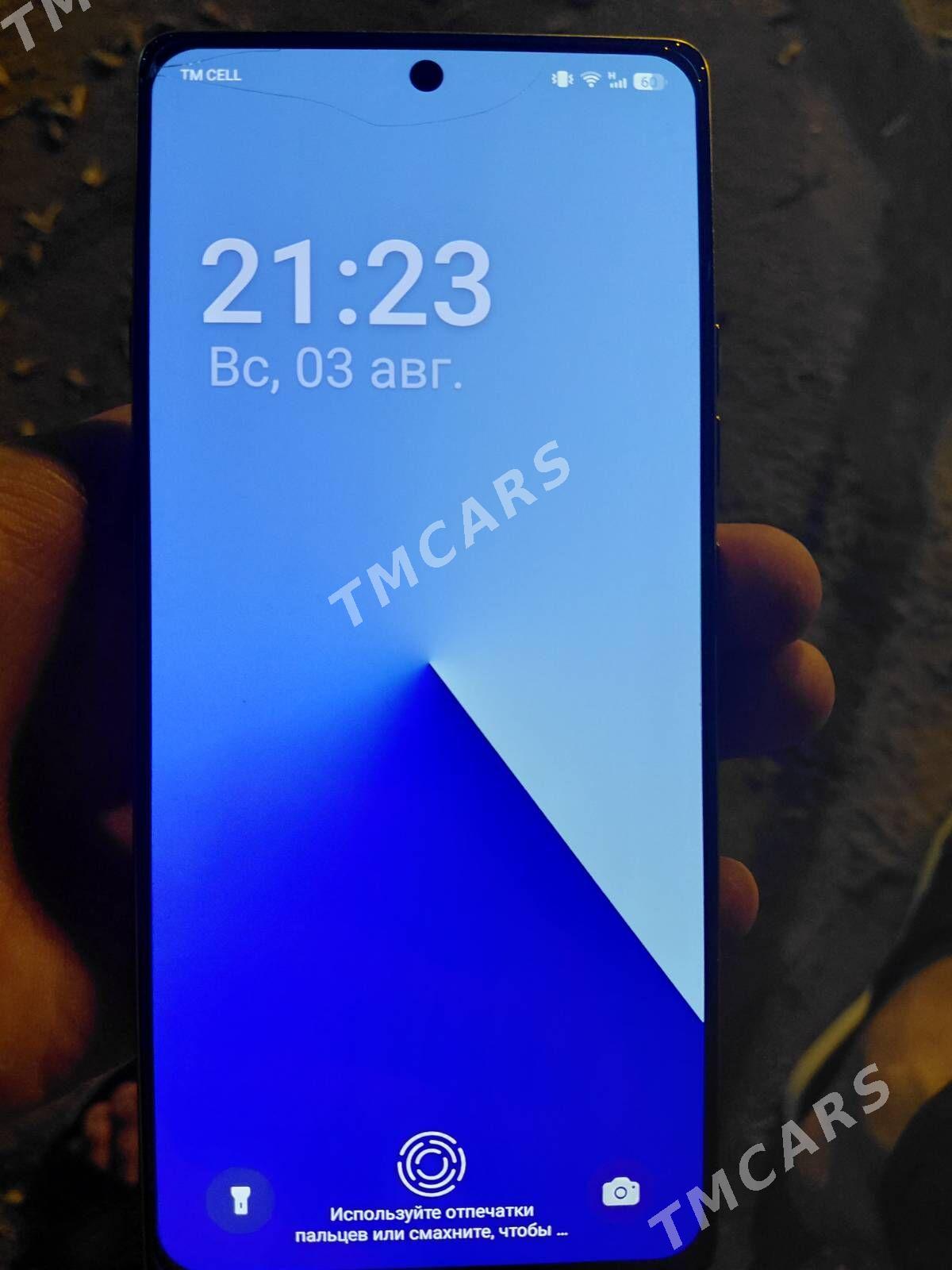 Tecno camon 40 - Büzmeýin - img 4