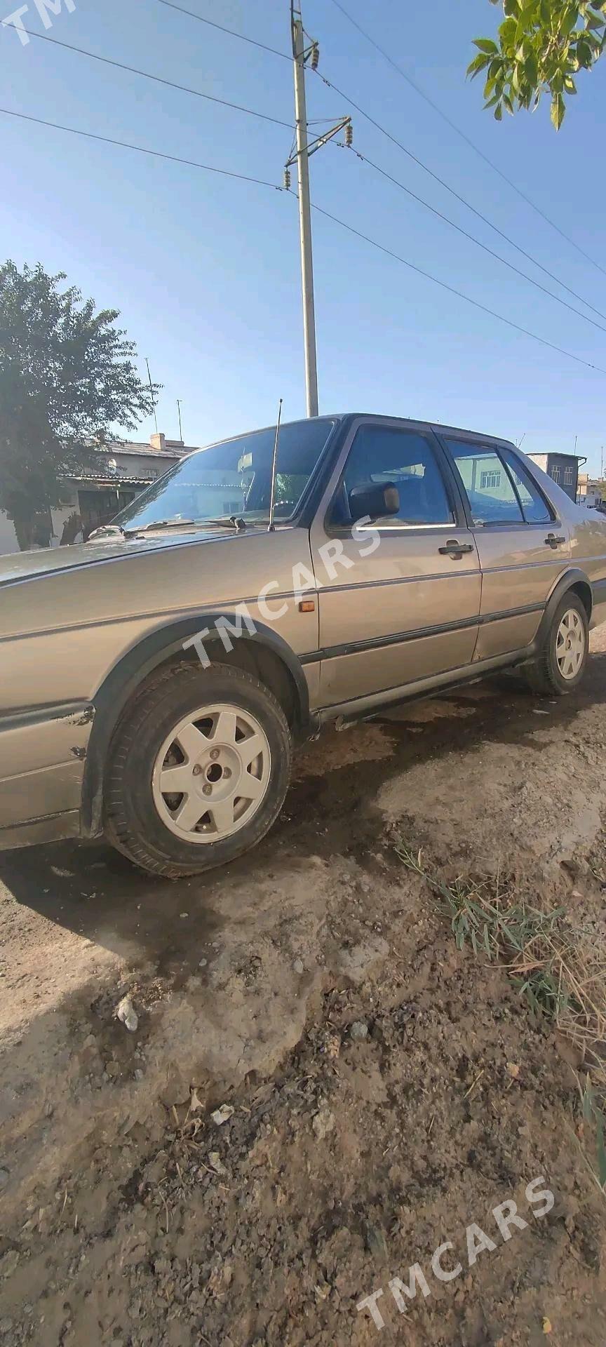 Volkswagen Jetta 1995 - 14 000 TMT - Дашогуз - img 9