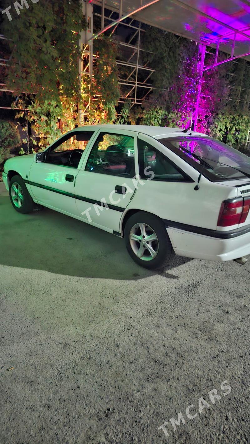 Opel Vectra 1993 - 30 000 TMT - Büzmeýin GRES - img 2