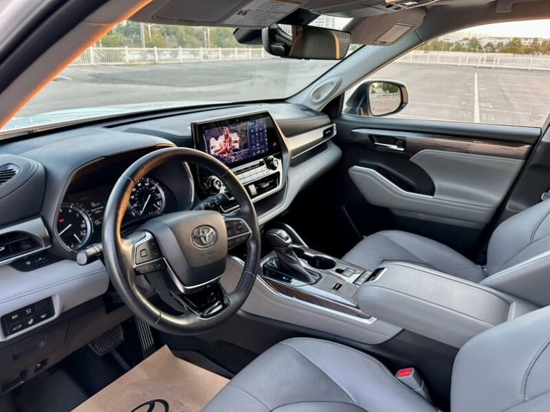 Toyota Highlander 2022 - 605 000 TMT - Улица Ататурка - img 8