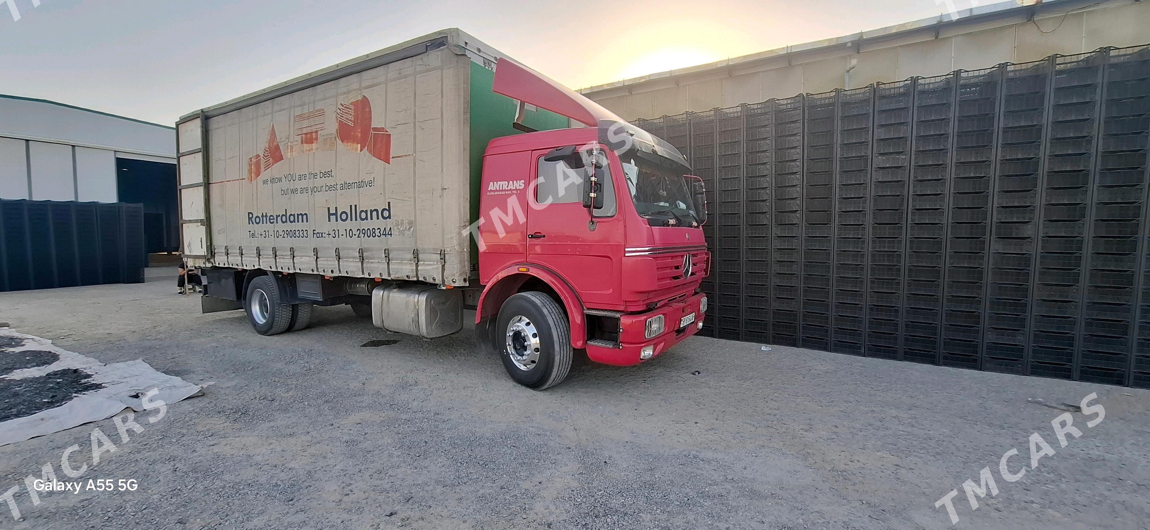 Mercedes-Benz ACTROS 3331 2000 - 370 000 TMT - Çoganly - img 2