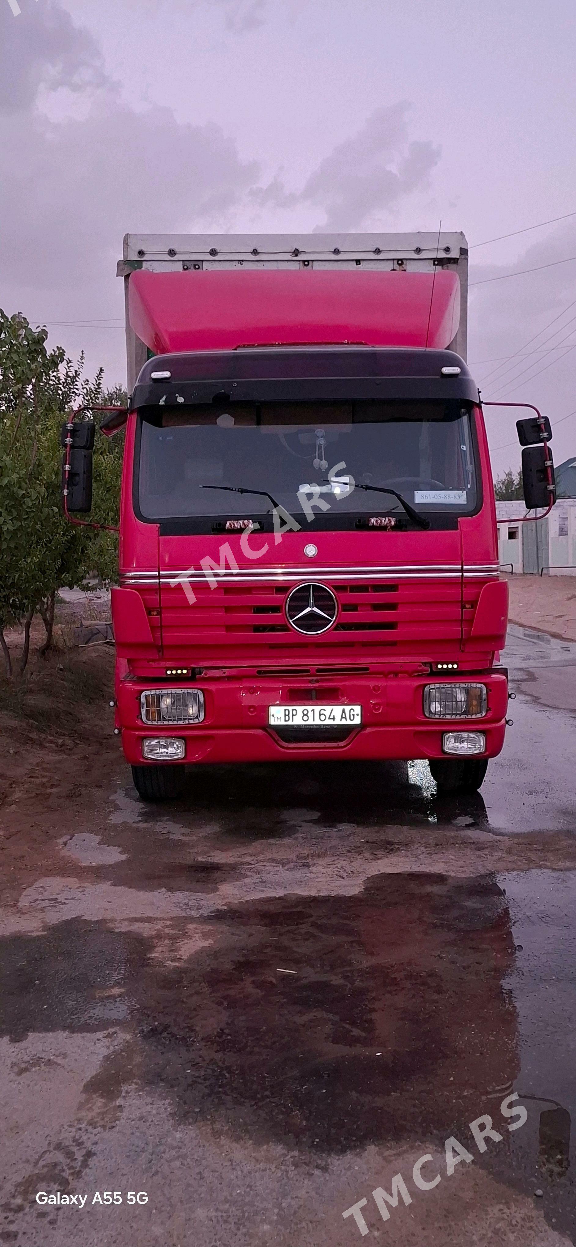 Mercedes-Benz ACTROS 3331 2000 - 370 000 TMT - Çoganly - img 4