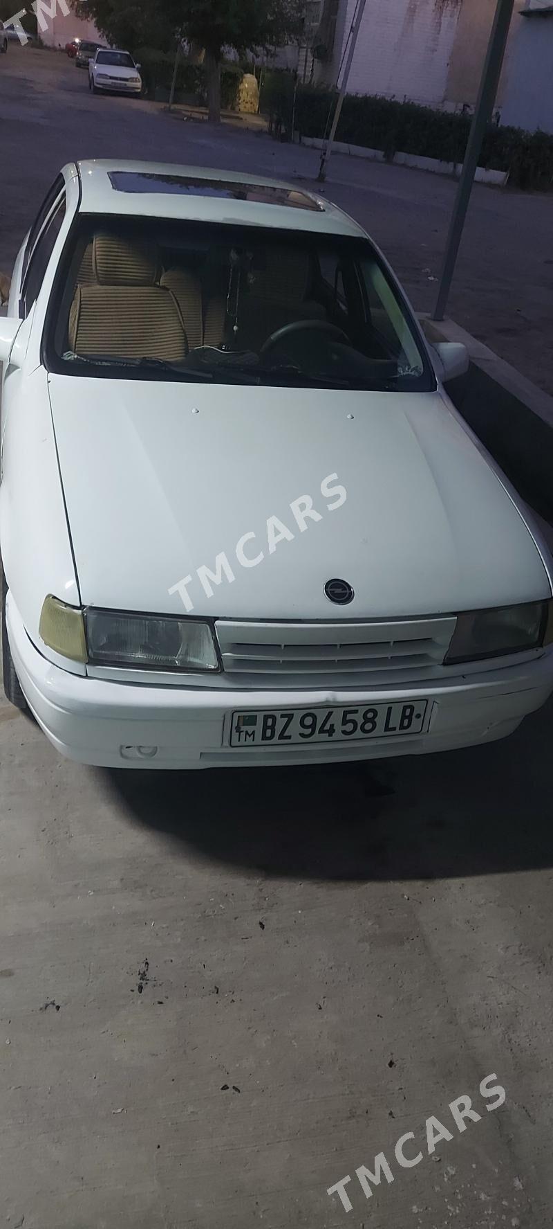 Opel Vectra 1992 - 30 000 TMT - Туркменабат - img 1