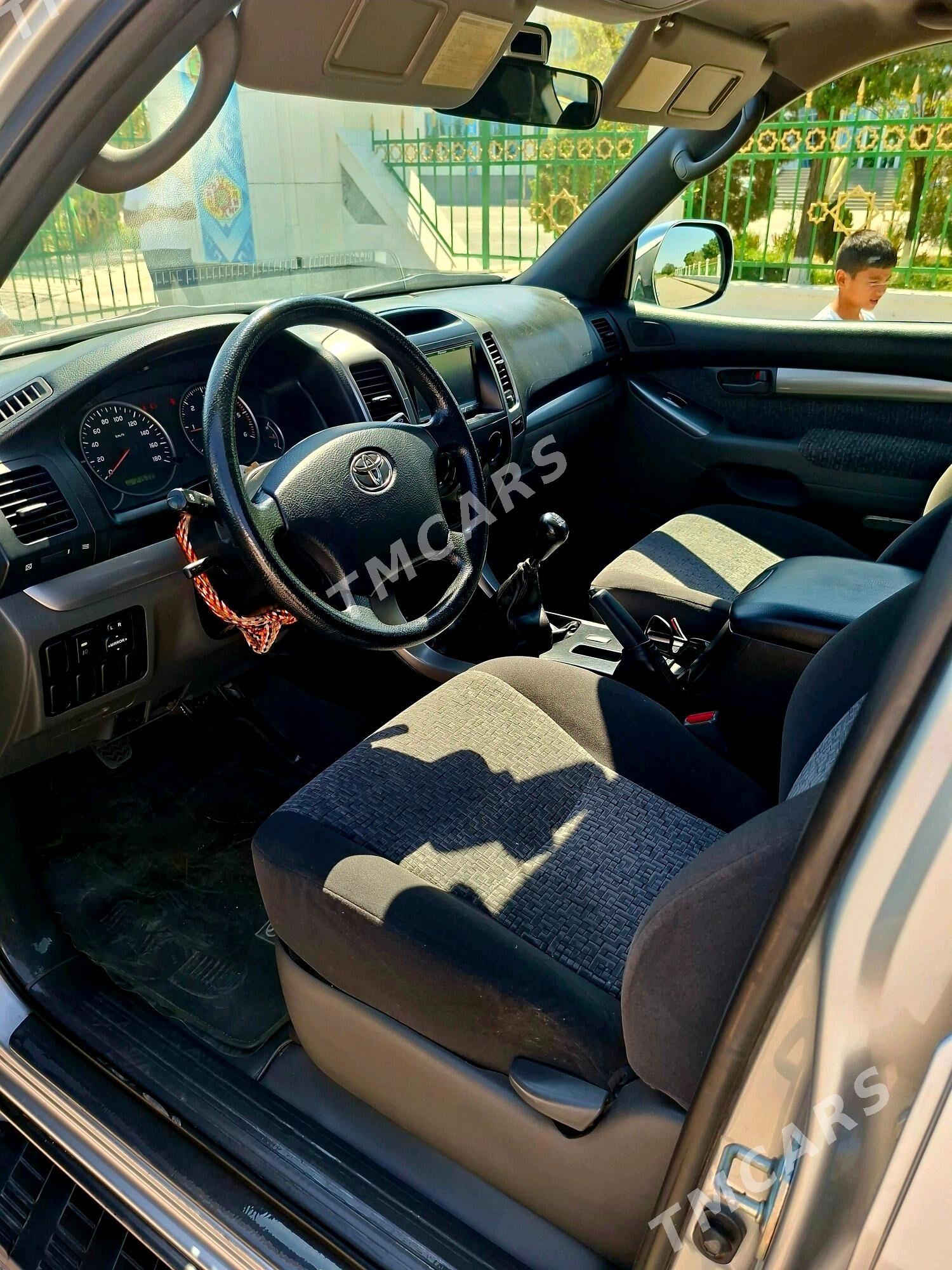 Toyota Land Cruiser Prado 2005 - 270 000 TMT - Гурбансолтан Едже - img 3