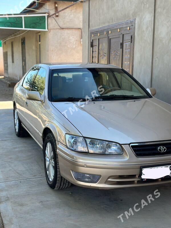 Toyota Camry 2000 - 145 000 TMT - Дашогуз - img 3