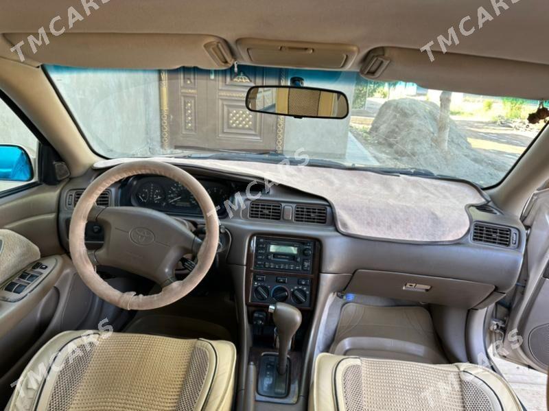 Toyota Camry 2000 - 145 000 TMT - Дашогуз - img 4