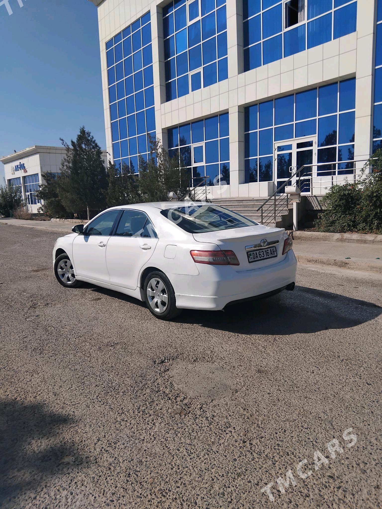 Toyota Camry 2008 - 116 000 TMT - Теджен - img 4