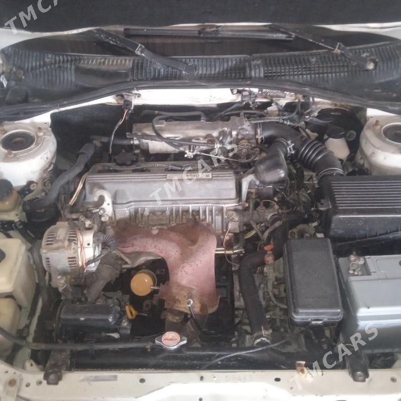 Toyota Corona 1995 - 60 000 TMT - Халач - img 4