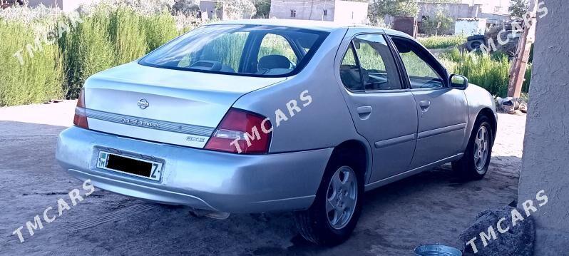 Nissan Altima 2000 - 40 000 TMT - Кёнеургенч - img 4