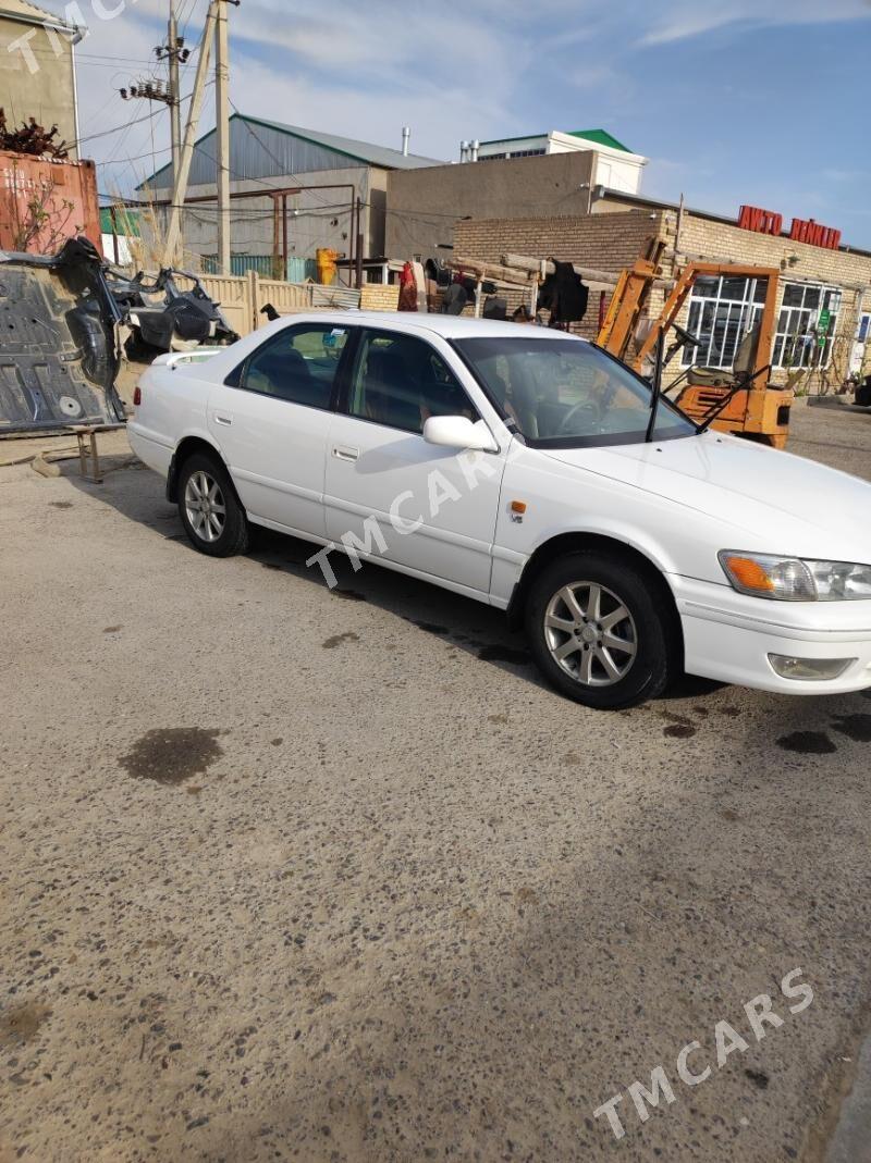 Toyota Camry 2000 - 130 000 TMT - Mary - img 4
