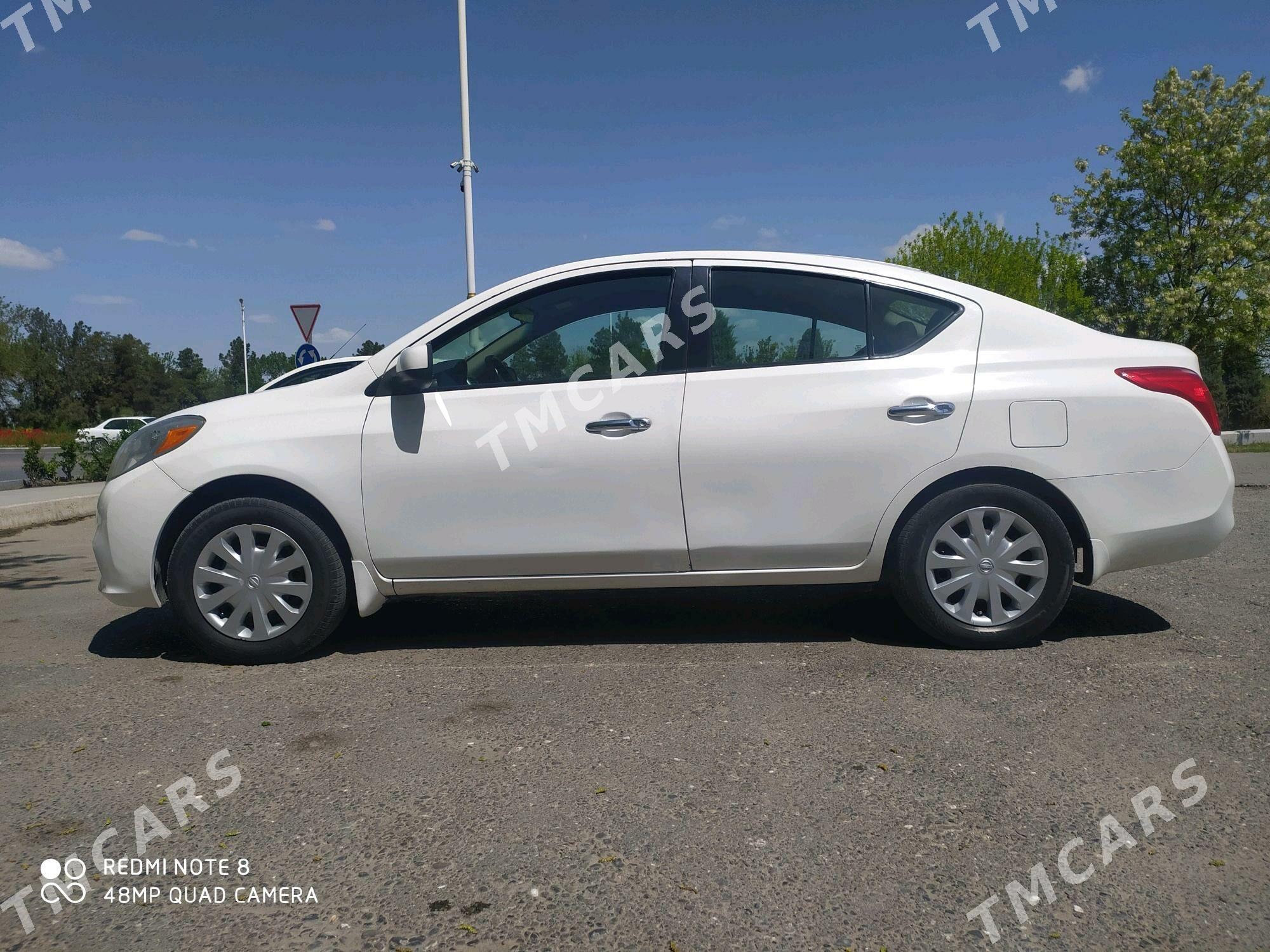 Nissan Versa 2011 - 105 000 TMT - Теджен - img 3