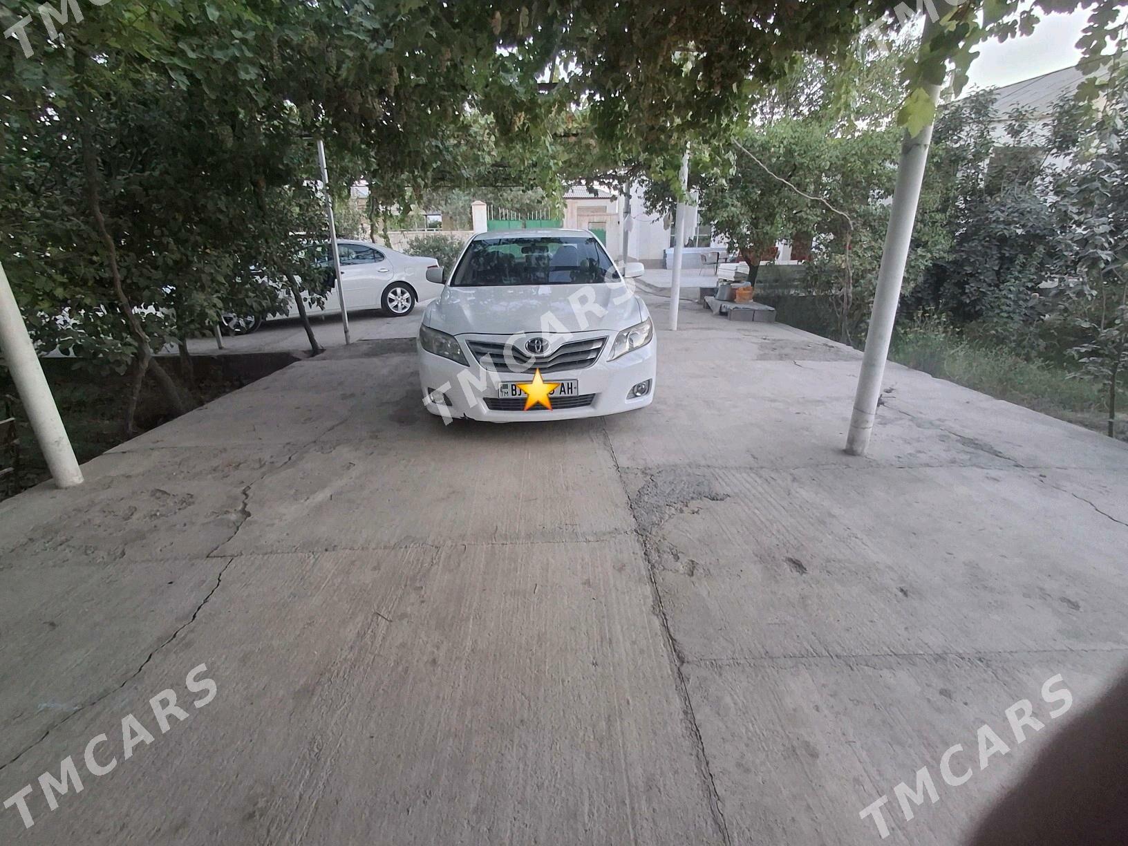 Toyota Camry 2010 - 145 000 TMT - Кака - img 6