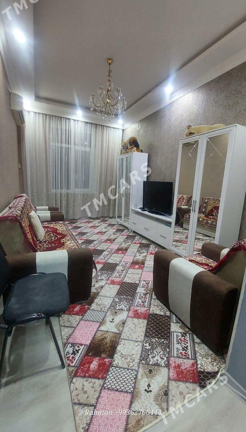 (2355)-533 KWARTAL BEYIK POTOLOK 2-KOMNAT 70-KWADR - Aşgabat - img 3