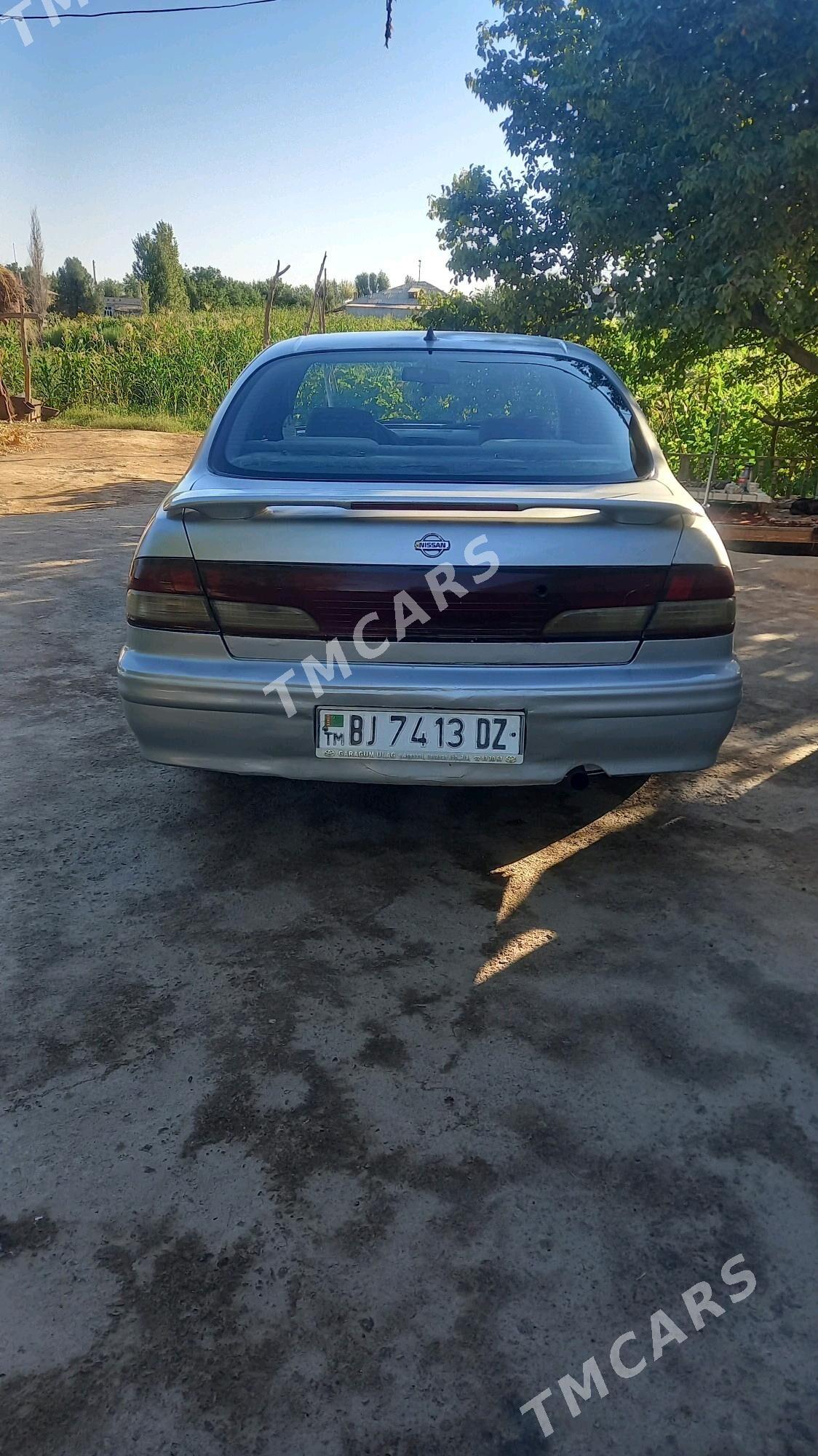 Nissan Maxima 1996 - 40 000 TMT - Губадаг - img 4