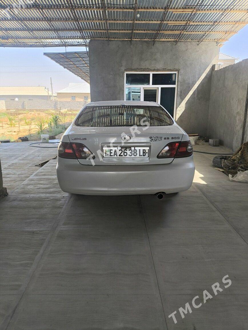Lexus ES 300 2002 - 170 000 TMT - Магданлы - img 2