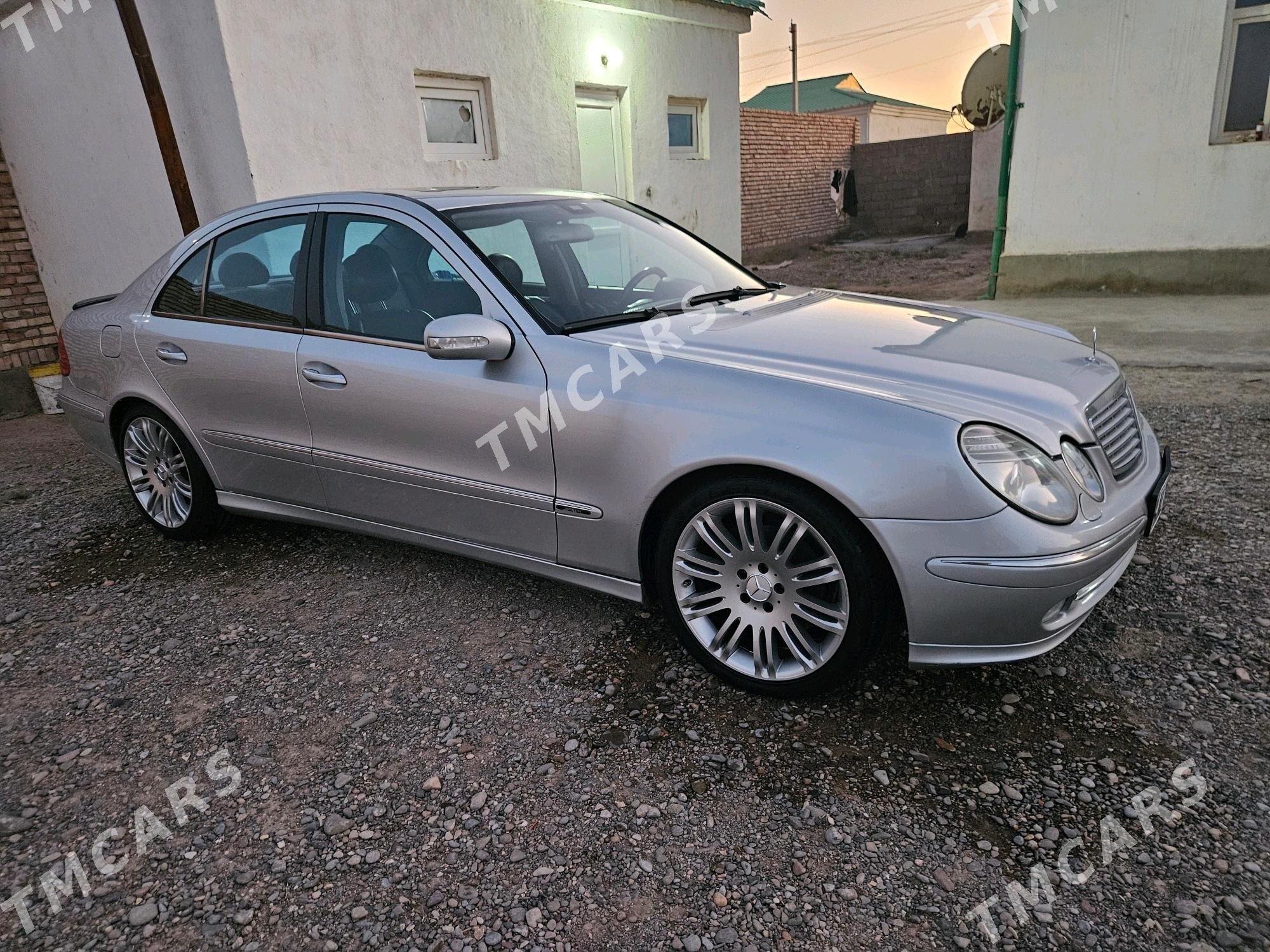 Mercedes-Benz E320 2004 - 145 000 TMT - Анев - img 3