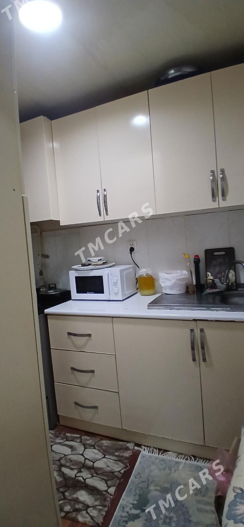 РАЙОН ГАГАРИНА 1 КОМ 2 ЭТАЖ - Район ст. Аэропорта, ул. Гагарина - img 3
