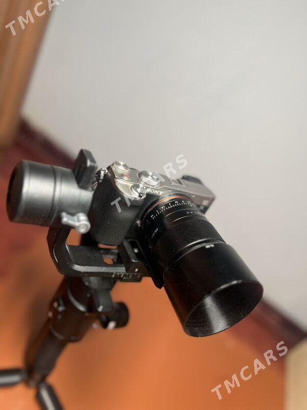 Sony a7c 56 mm 1.4 ronin sc - 5 мкр - img 2