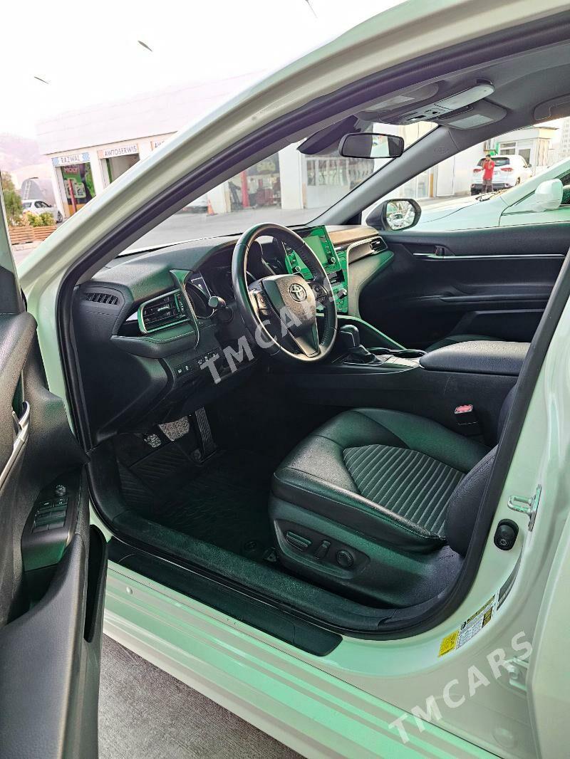 Toyota Camry 2021 - 295 000 TMT - Ашхабад - img 3