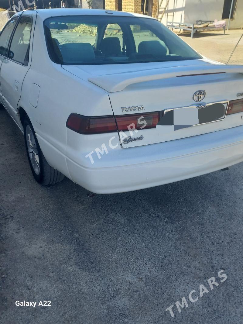 Toyota Camry 1997 - 112 000 TMT - Теджен - img 5