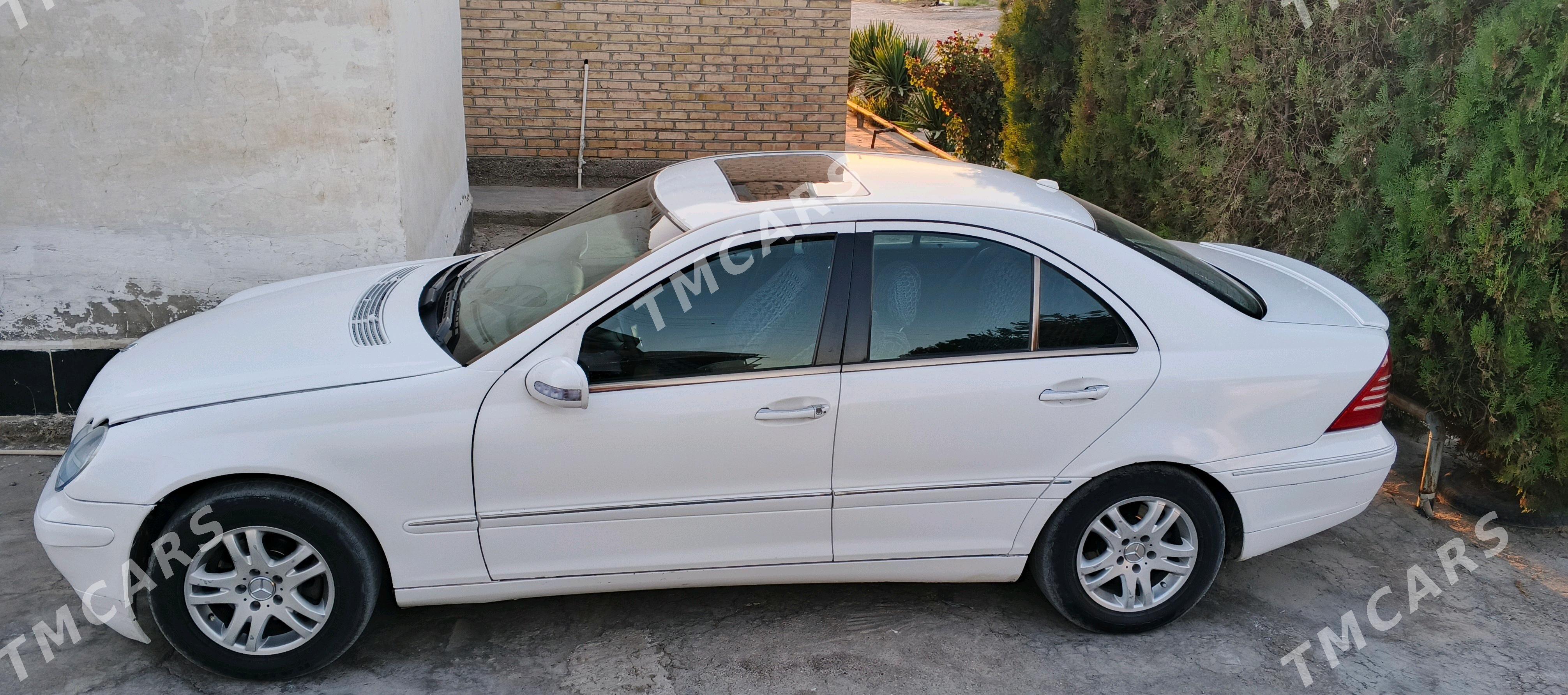 Mercedes-Benz C320 2004 - 100 000 TMT - Wekilbazar - img 3