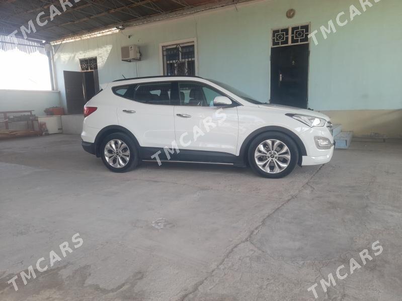 Hyundai Santa Fe 2014 - 300 000 TMT - Туркменбаши - img 3