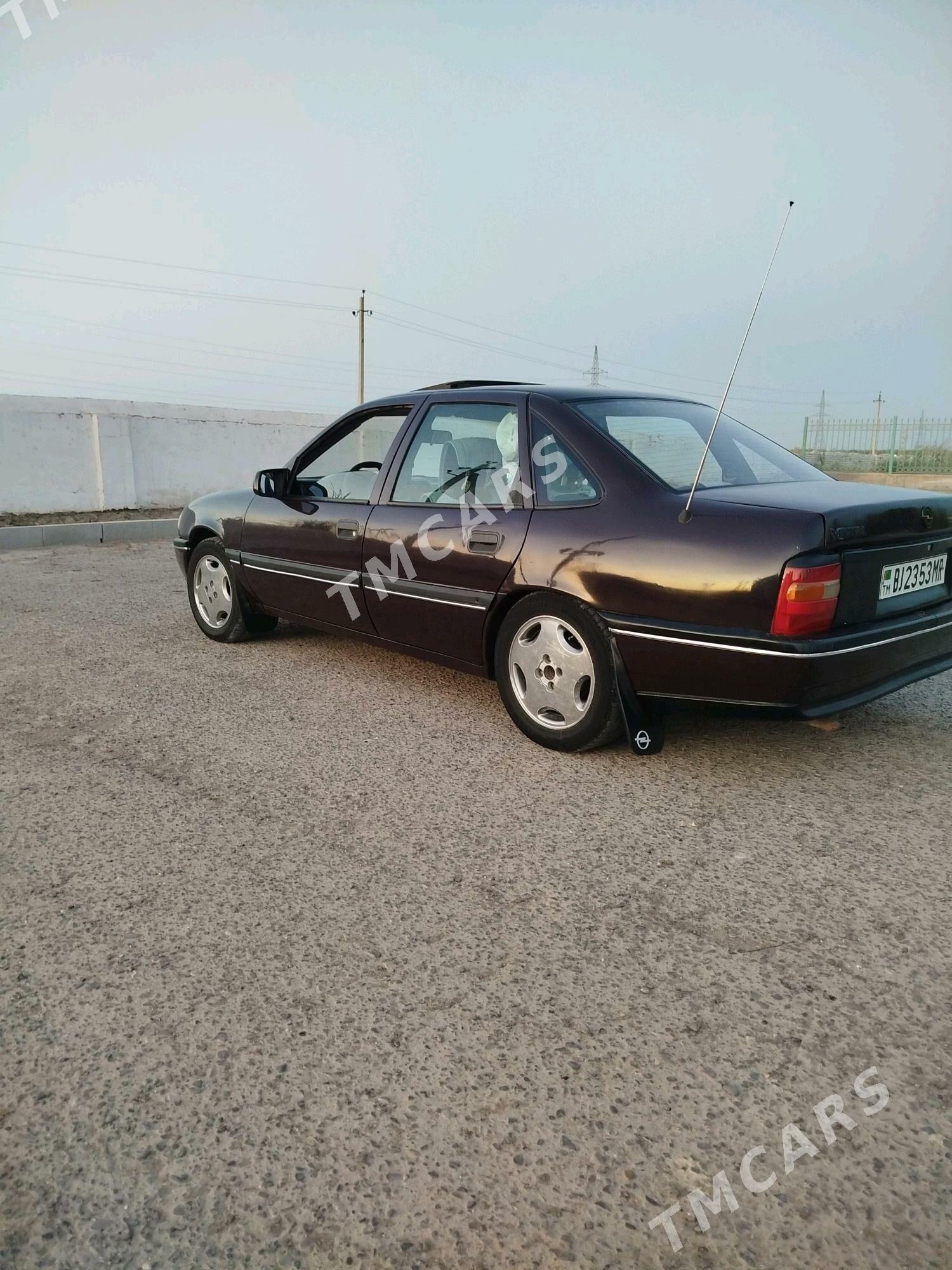 Opel Vectra 1994 - 35 000 TMT - Mary - img 2