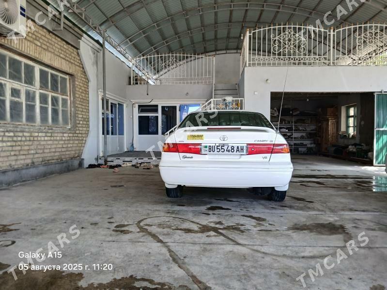 Toyota Camry 2000 - 175 000 TMT - Кака - img 9