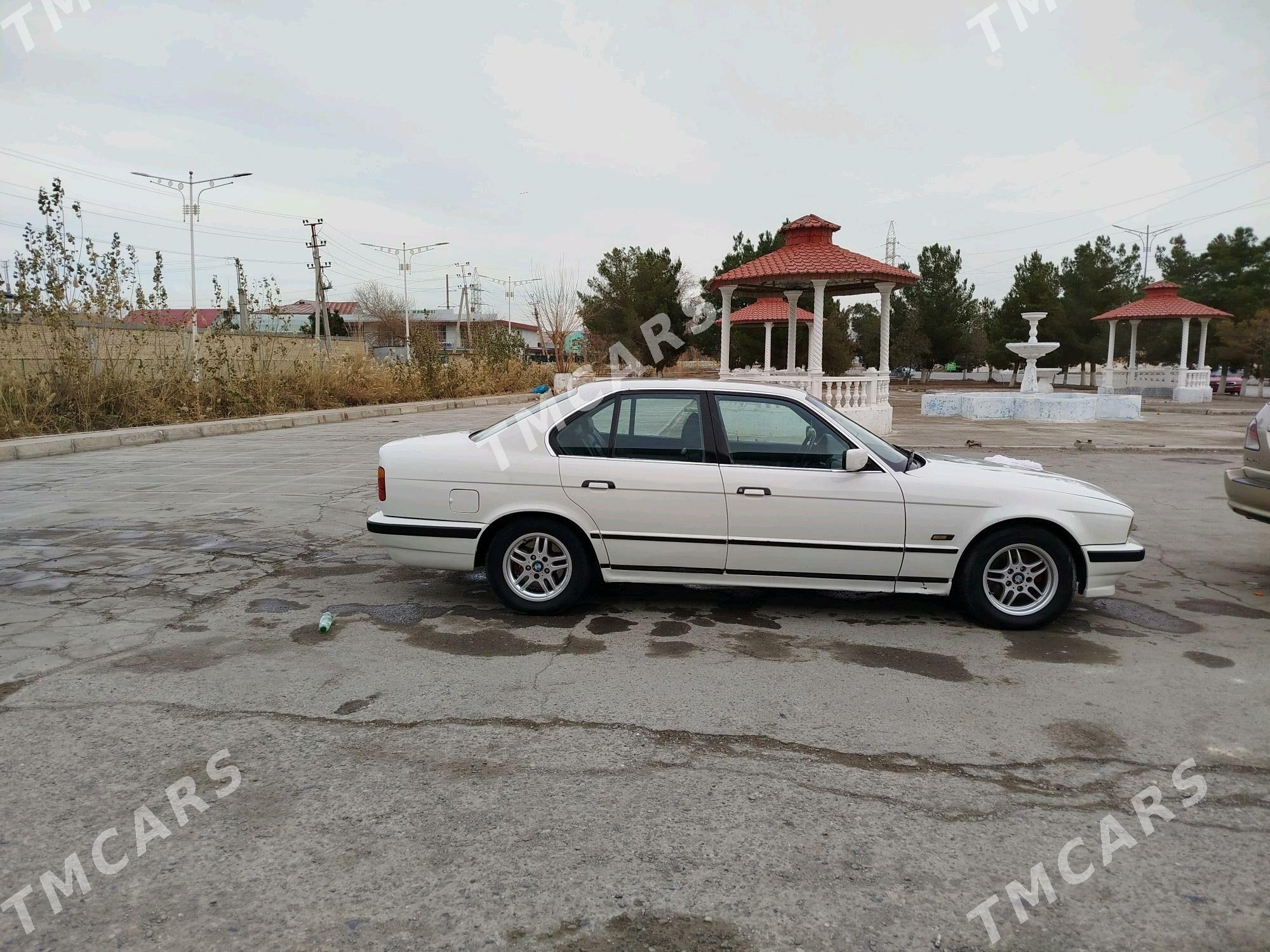 BMW 525 1991 - 56 000 TMT - Газаджак - img 4