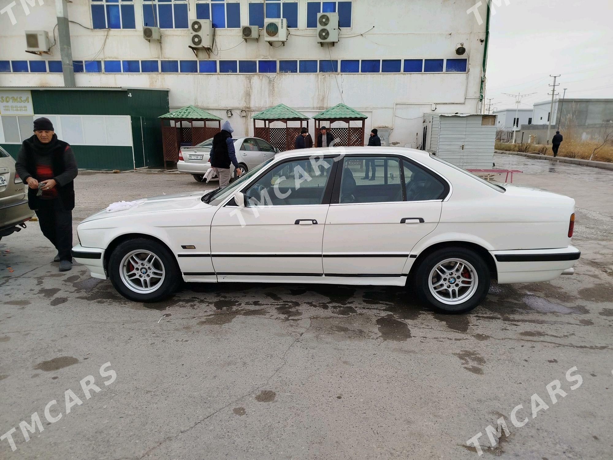 BMW 525 1991 - 56 000 TMT - Газаджак - img 5