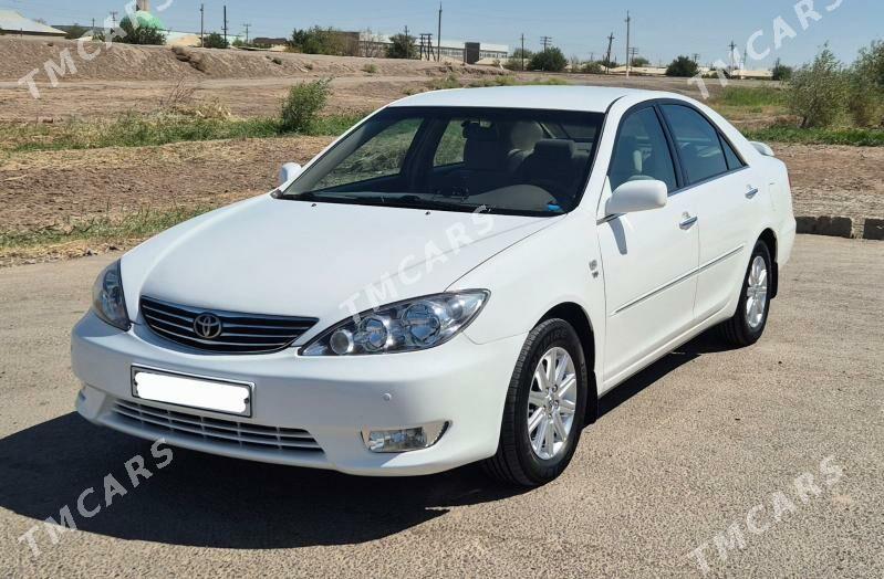 Toyota Camry 2004 - 190 000 TMT - Теджен - img 2