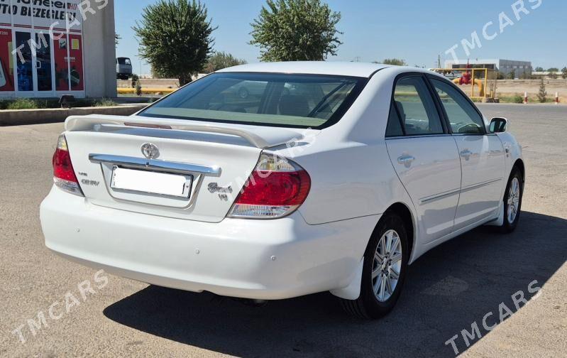 Toyota Camry 2004 - 190 000 TMT - Теджен - img 4