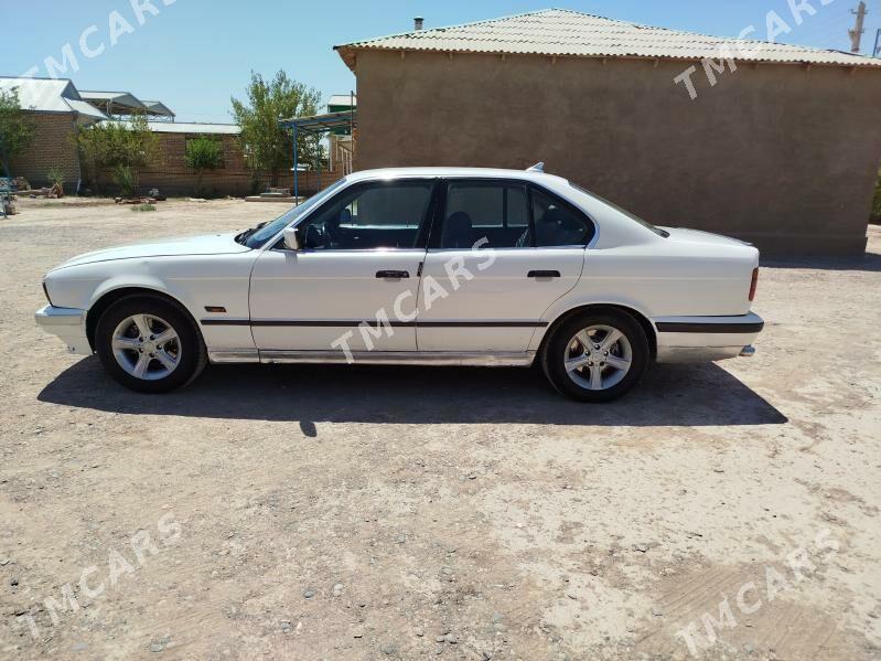 BMW 525 1990 - 40 000 TMT - Sarahs - img 2